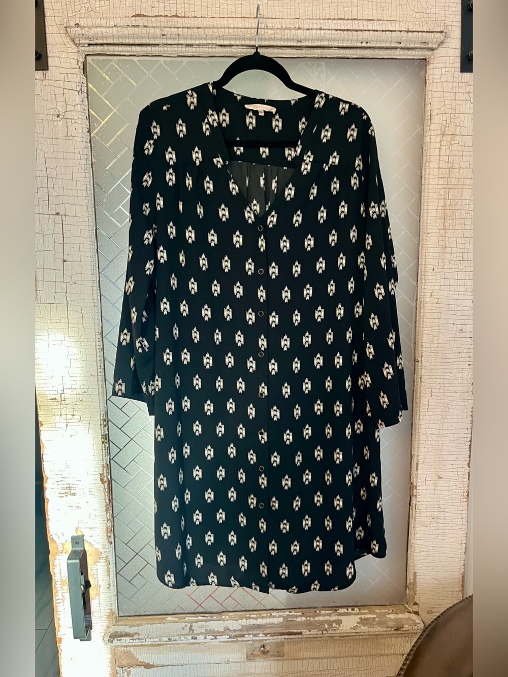 41 Hawthorn Black Dress with White Geometric Print